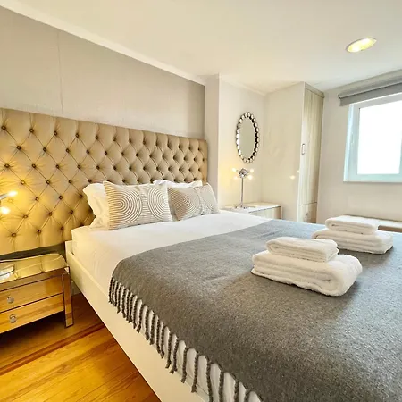 Embaixador Alfama Лісабон